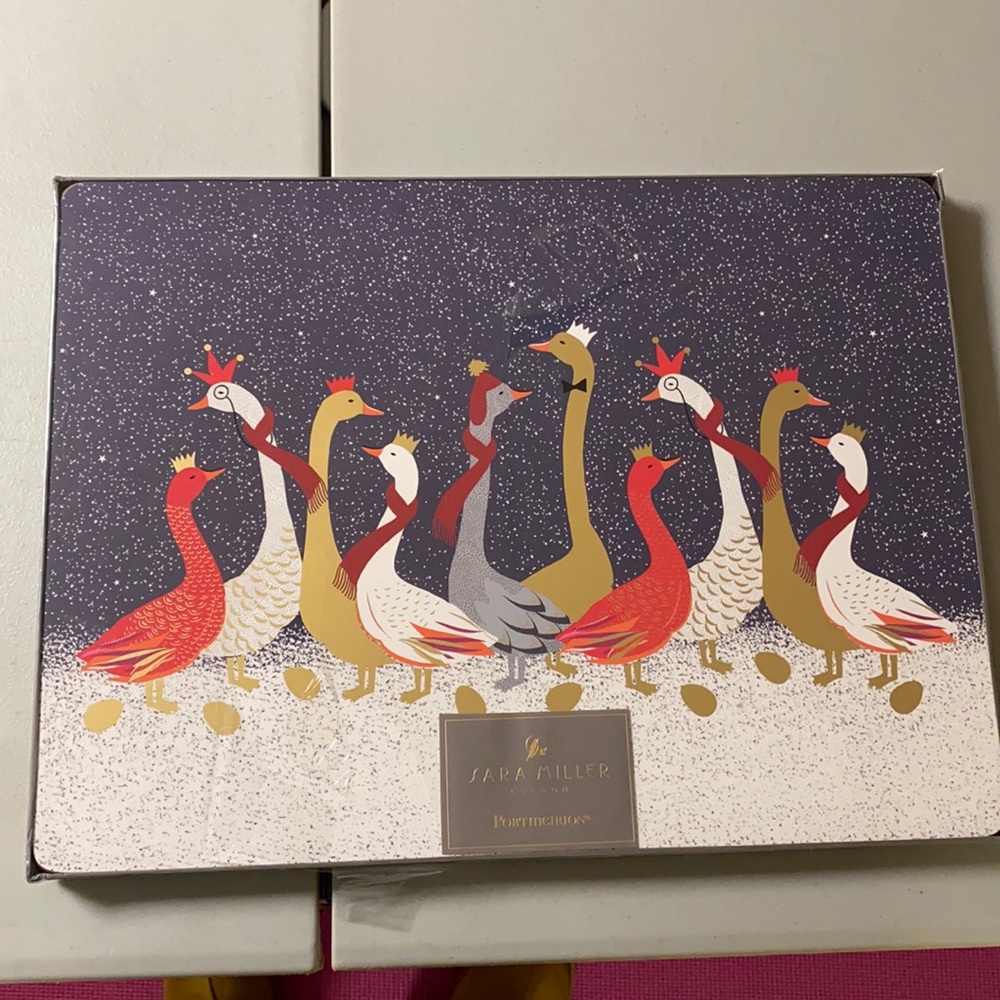 Sara Miller 4 placemats
